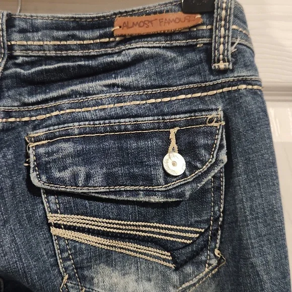 Almost Famous Women's Blue Jeans - Picture 7 of 8